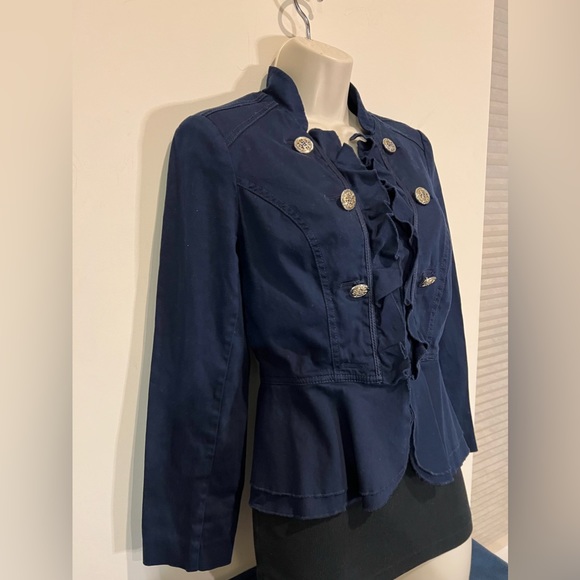 Dressbarn Ruffle & Button Blouse - Picture 2 of 6